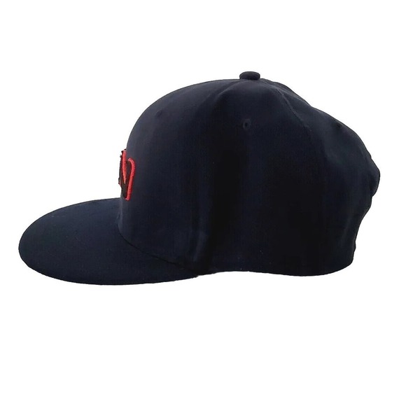 Under Armour Heat Gear Mr Swagman C17 Black Red Embroidered Snapback Cap Hat - Picture 2 of 6